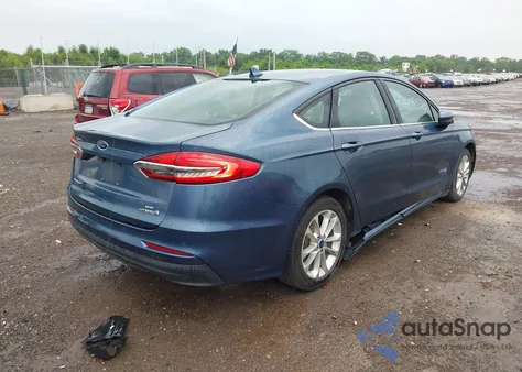 2019 Ford Fusion Hybrid Se z USA, uszkodzony, nr VIN 3FA6P0LU8KR181572